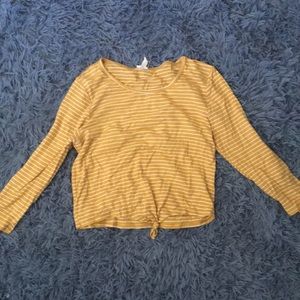 crop yellow stripped quarter sleeve shirt